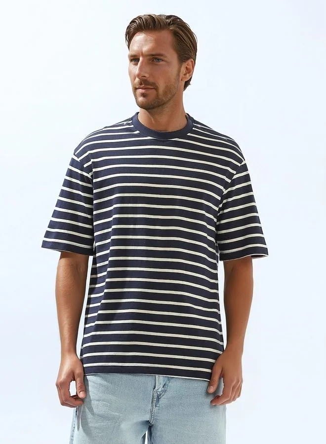 هاي ستار تيشيرت رجالي مخطط قطن 1% بقصة مريحة